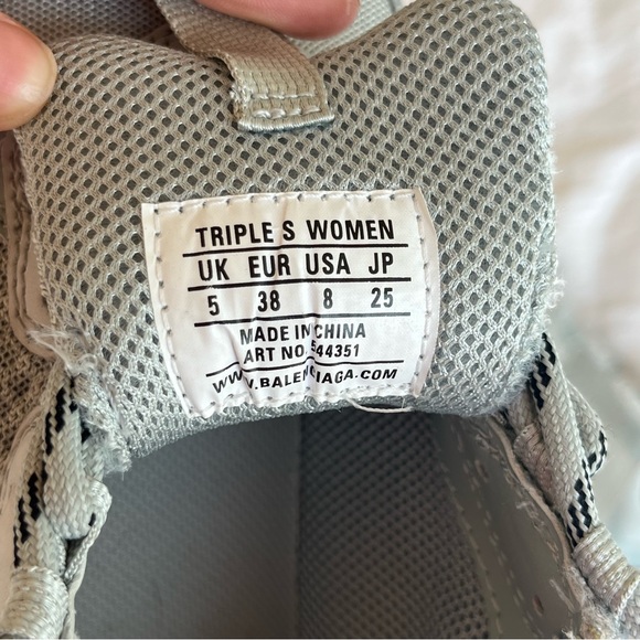 Balenciaga Triple S clear sole in sage gray/green | women’s size US 8/EU 38 - Picture 9 of 9